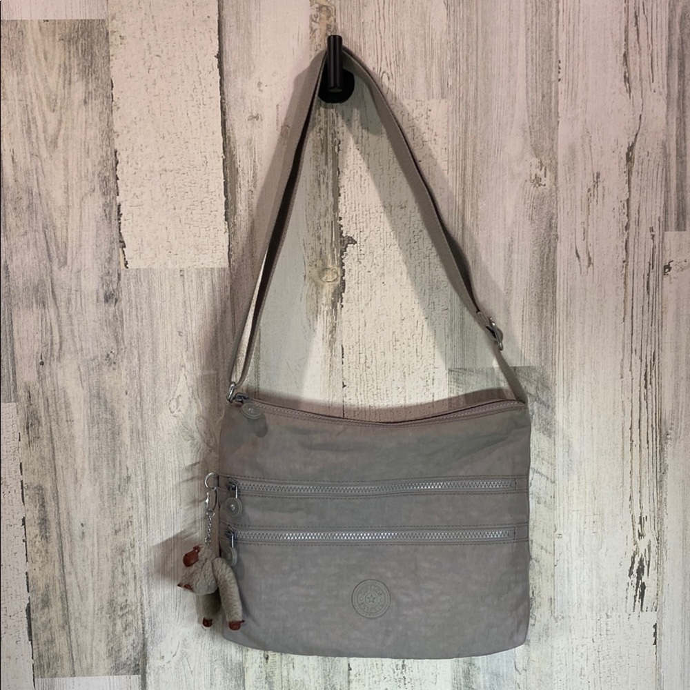 Kipling messenger bag